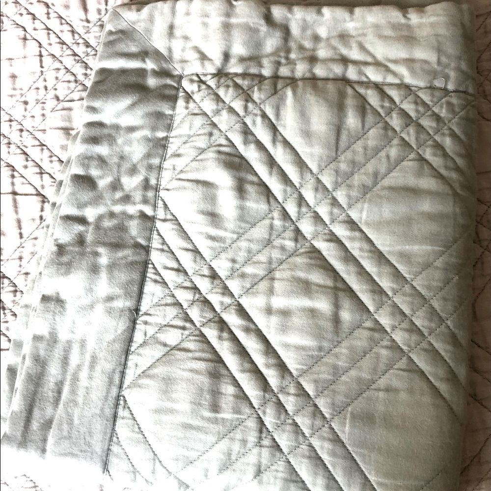 2 quilted pillow shams covers